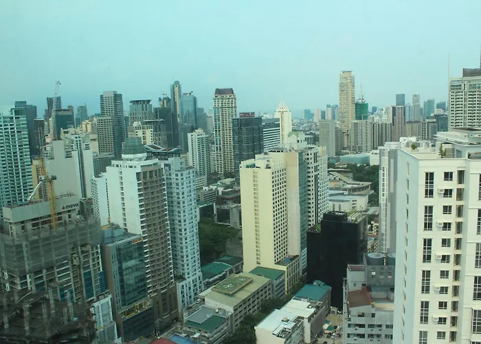 Affordable Makati Serviced * Manila